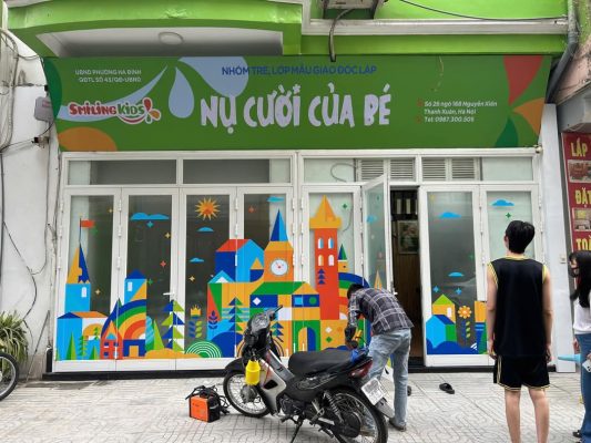 biển bạt khung sắt mầm non