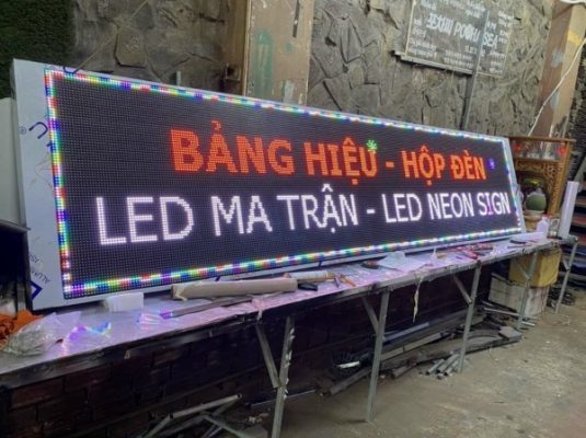 biển led ma trận