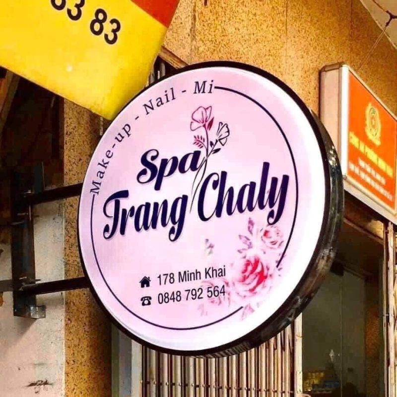 biển mica hút nổi sang trọng