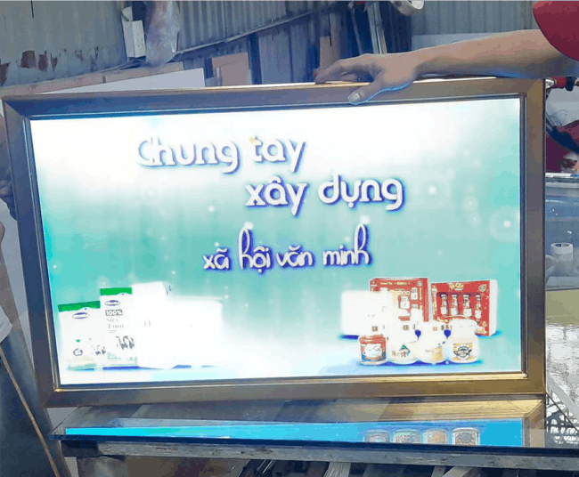 tranh điện siêu mỏng treo tường sang trọng