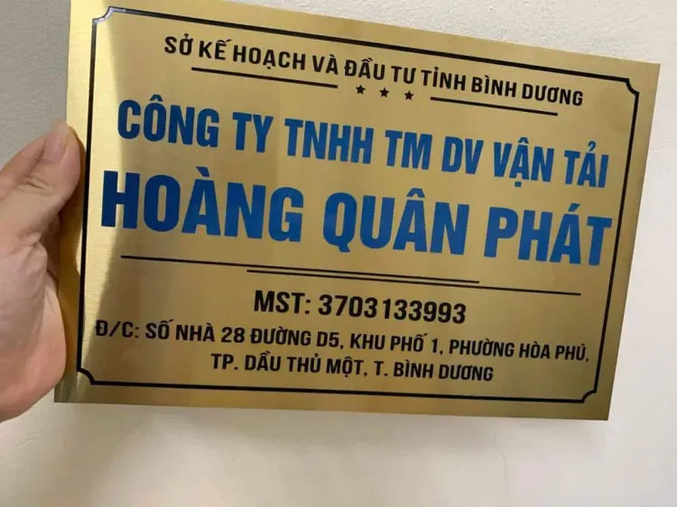 biển công ty inox ăn mòn cao cấp