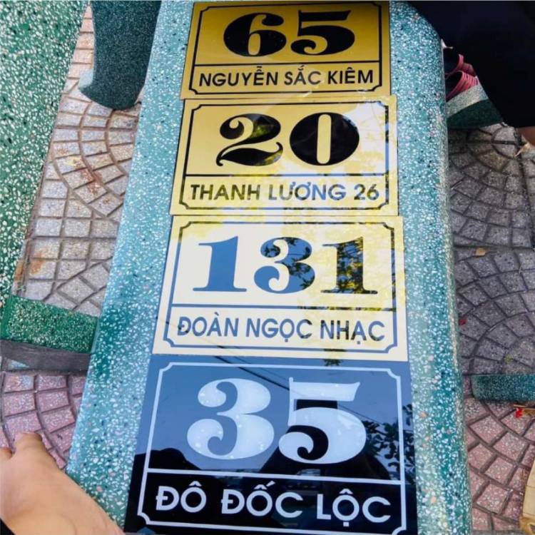 biển số nhà mica chữ nổi sang trọng