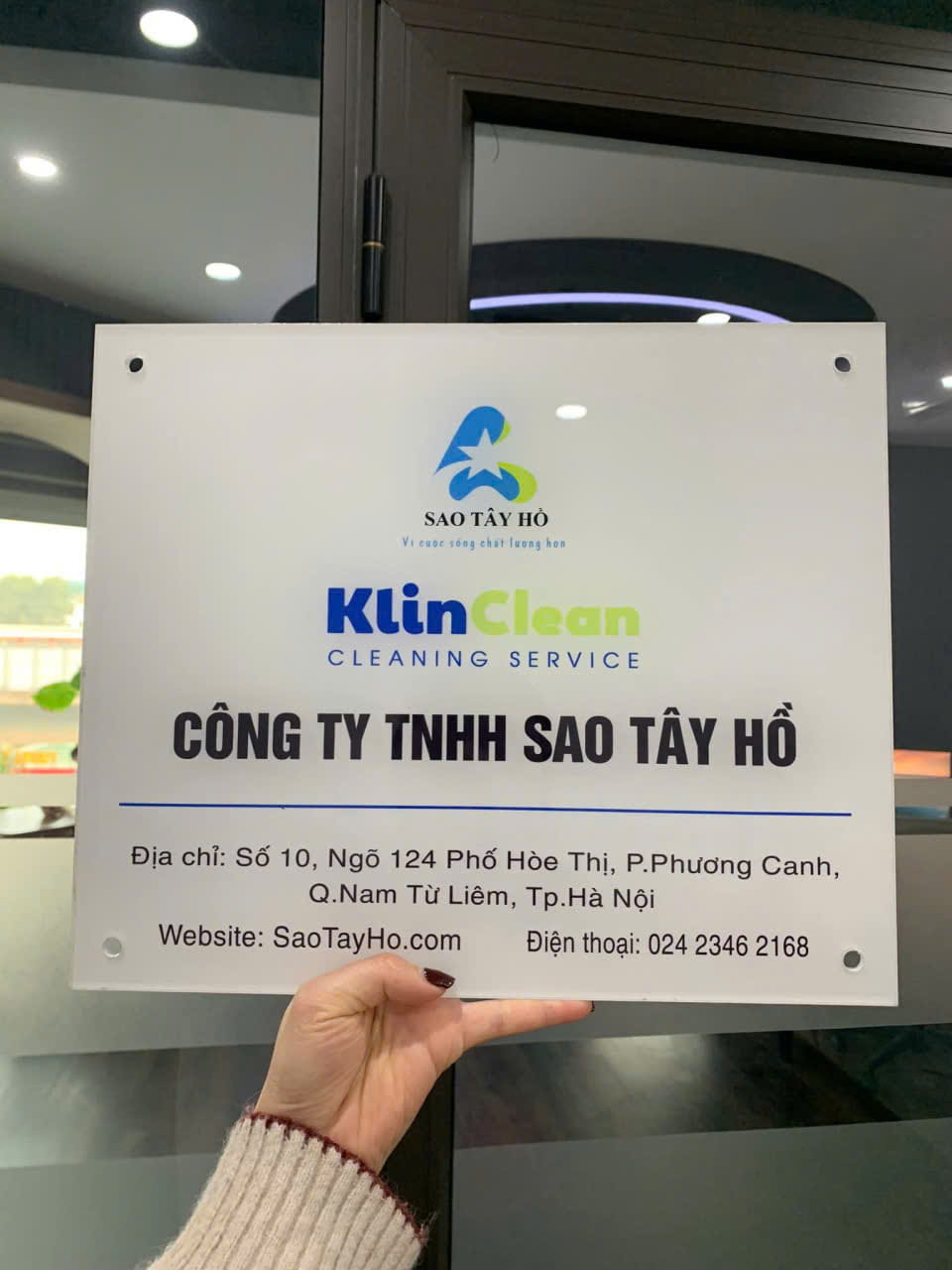 thi công biển tên công ty trọn gói